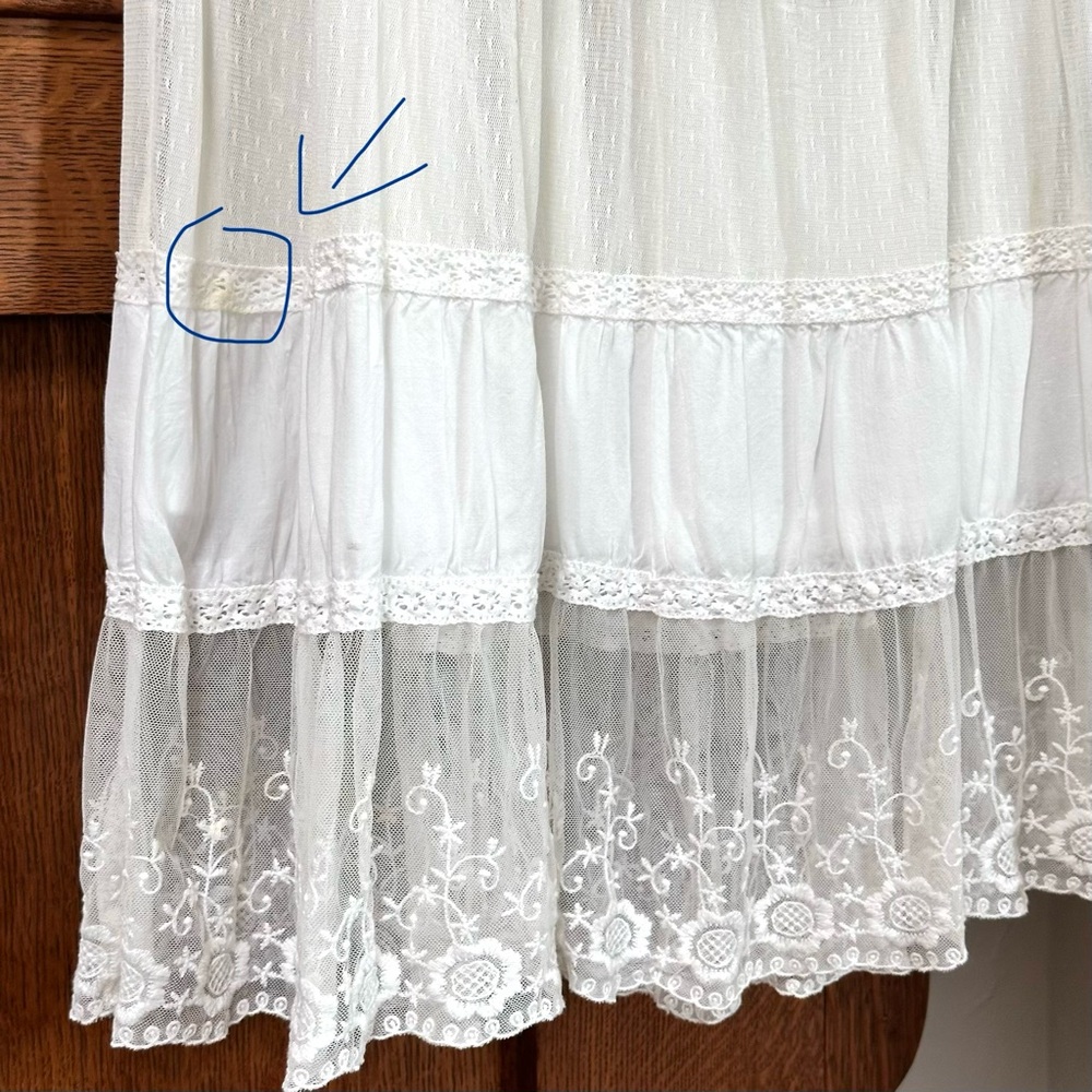 Lapis White Lace Maxi Skirt with Brown Waistband - Picture 8 of 15